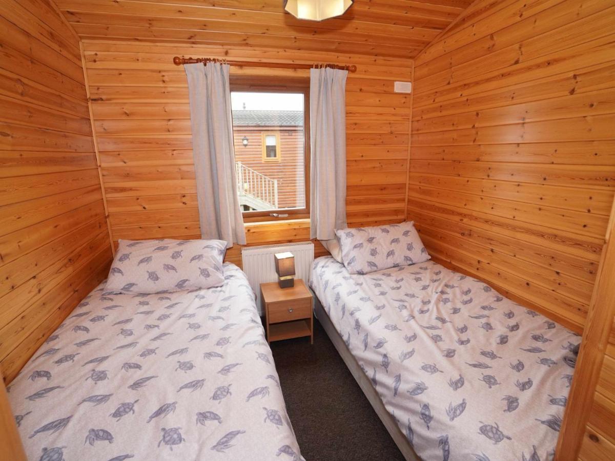 Chalet Loch Leven 11 By Interhome Kinross